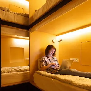 Central Baku Hostel Хостел