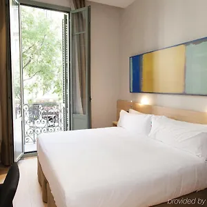 Otel Ambit ****